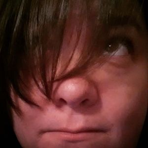 Meet your Posher, Suzy